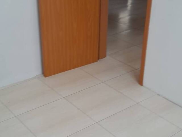 #32 - Apartamento para Locação em Joinville - SC - 2